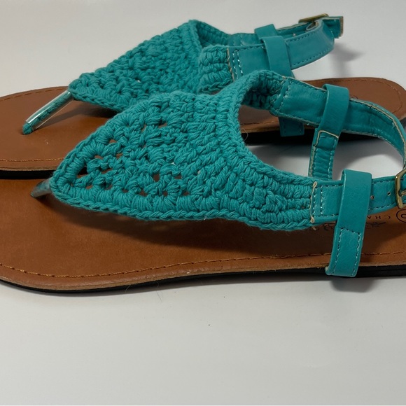 Women’s Charles Albert crochet turquoise sandals - Picture 4 of 7
